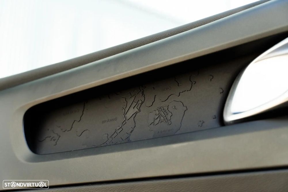 Volvo XC 40 2.0 D3 - 41