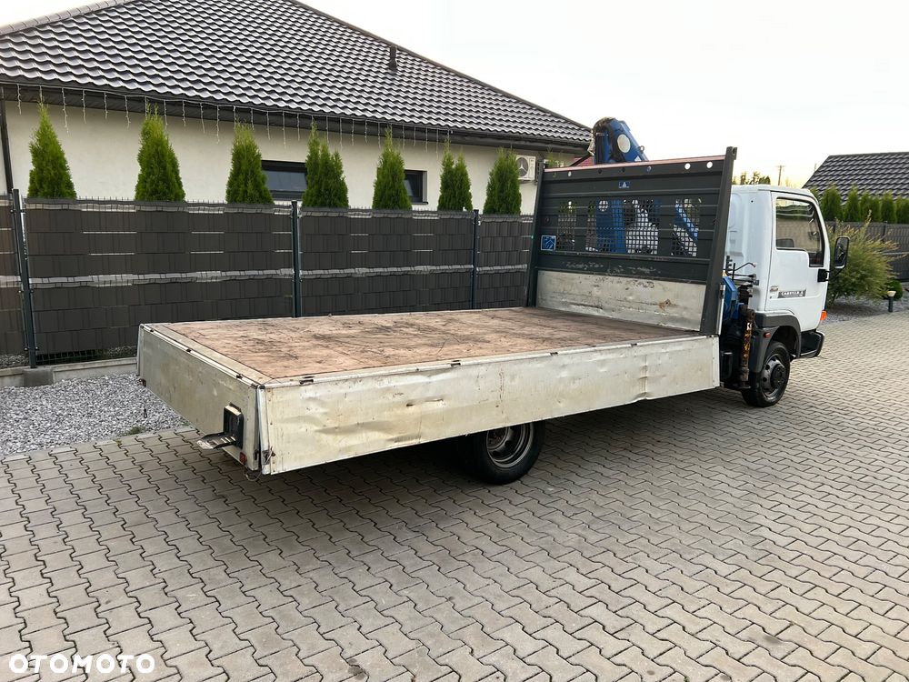 Nissan CABSTAR - 31