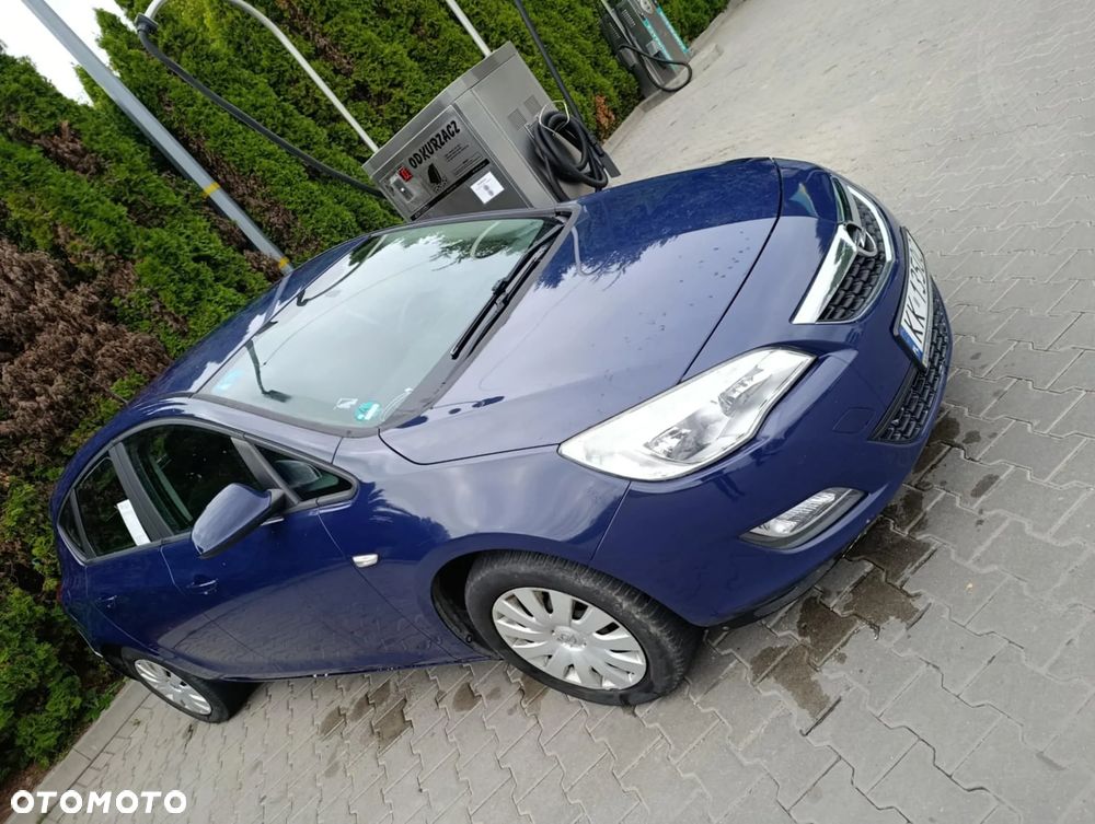 Opel Astra - 17