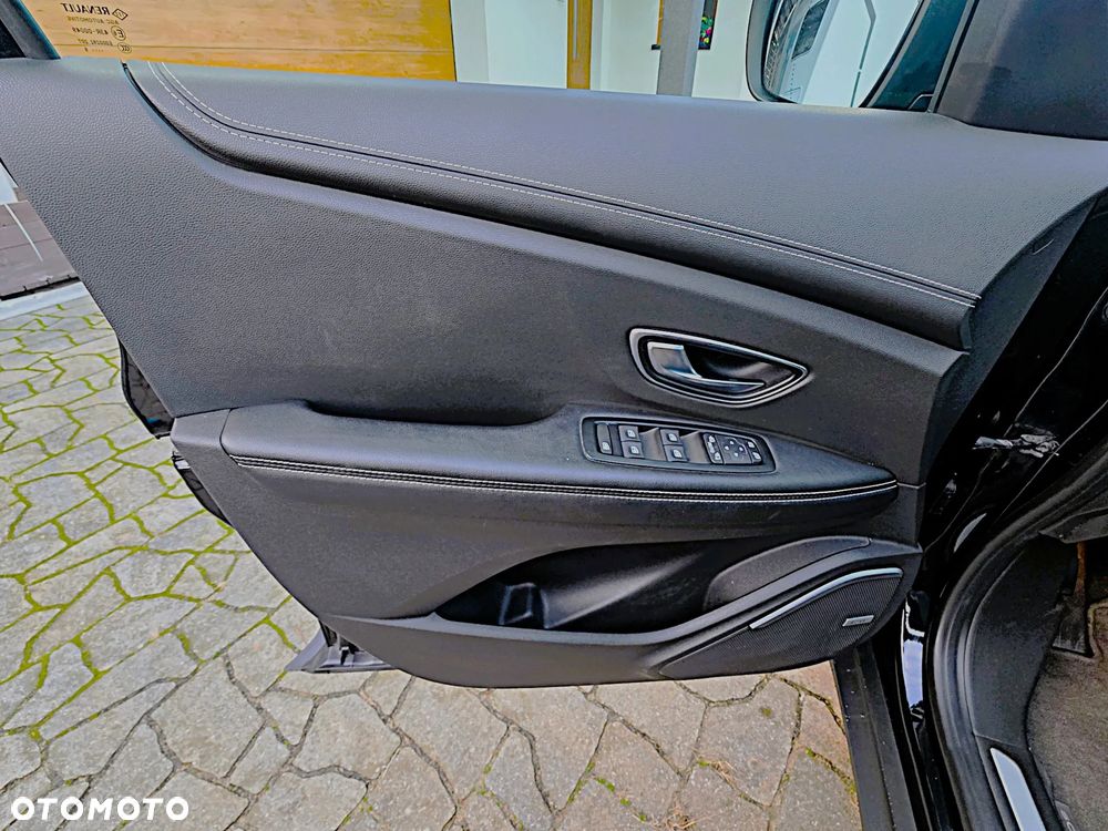 Renault Scenic BLUE dCi 120 EDC BOSE EDITION - 22