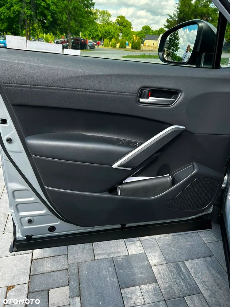 Toyota Corolla Cross 2.0 Hybrid Comfort - 15