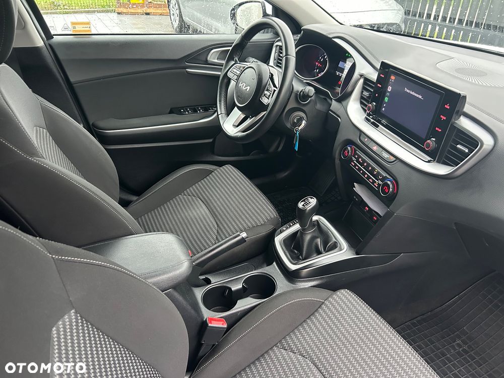 Kia Ceed 1.0 T-GDI L Business Line - 12