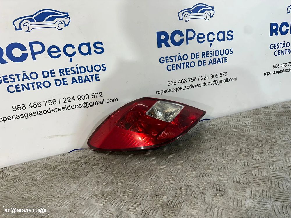 .Conjunto Farolins Tras Traseiros Esquerdo Direito Originais Opel Corsa D 13188047 13188046 2006 - 2010 - 10
