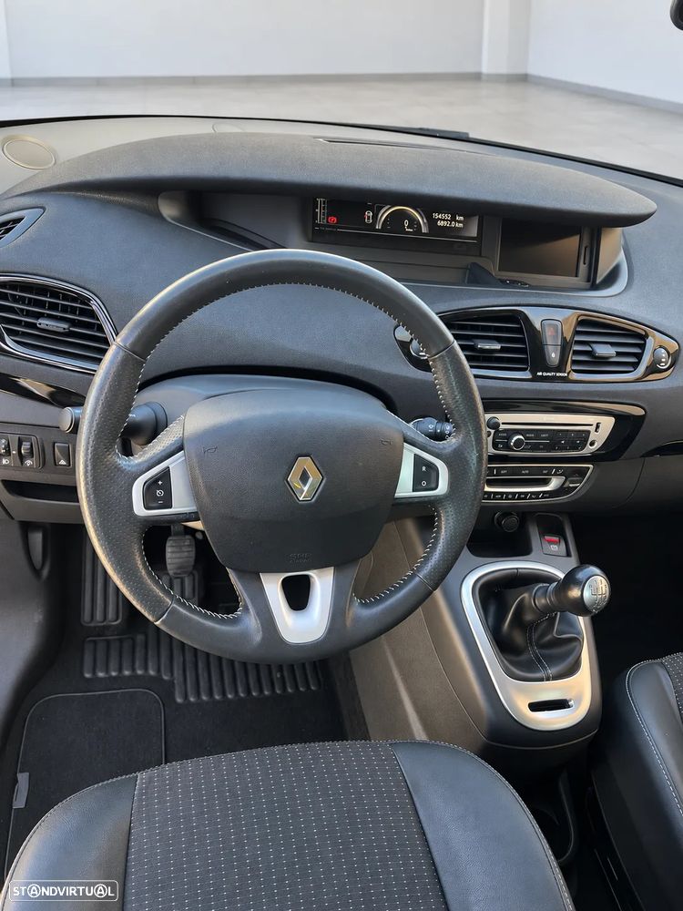 Renault Scénic - 9