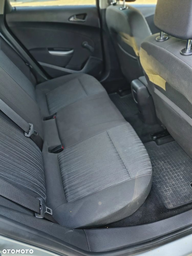 Opel Astra 1.4 T Sport - 5