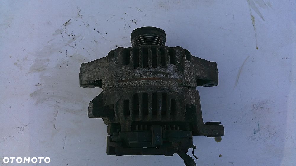 OPEL ZAFIRA A 2.0T ALTERNATOR - 5
