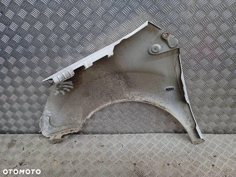 BŁOTNIK PRAWY PRZEDNI PEUGEOT PARTNER 2 - 2