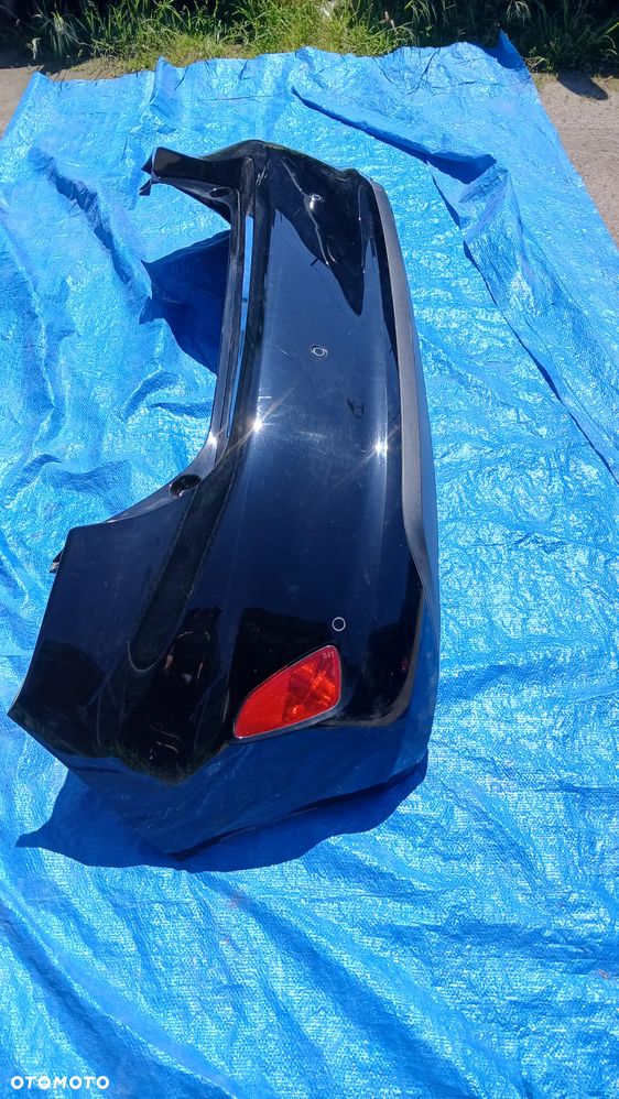 Ford Fiesta MK8 17- zderzak tył tylny 4x PDC kolor XH DK - 2