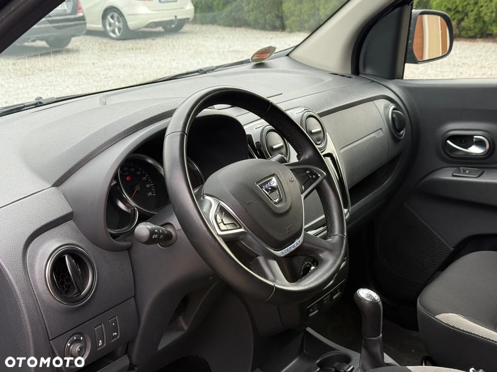 Dacia Lodgy 1.6 SCe Stepway S&S - 7