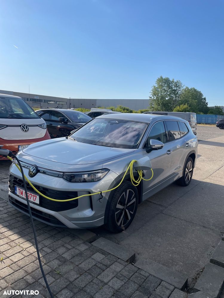 Volkswagen Tayron 1.5 TSI DSG PHEV Life - 11