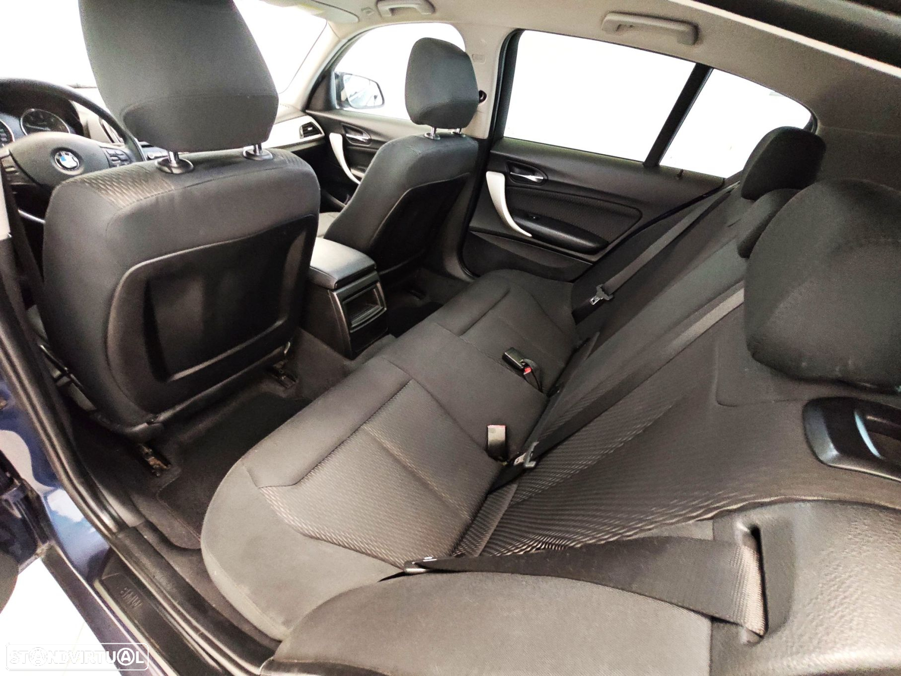 BMW 116 d Line Sport - 40