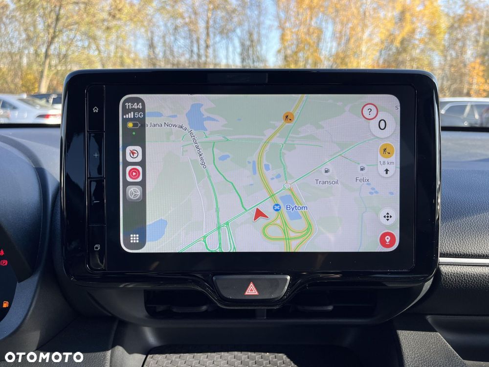 Toyota Yaris Hybrid 1.5 Style - 10