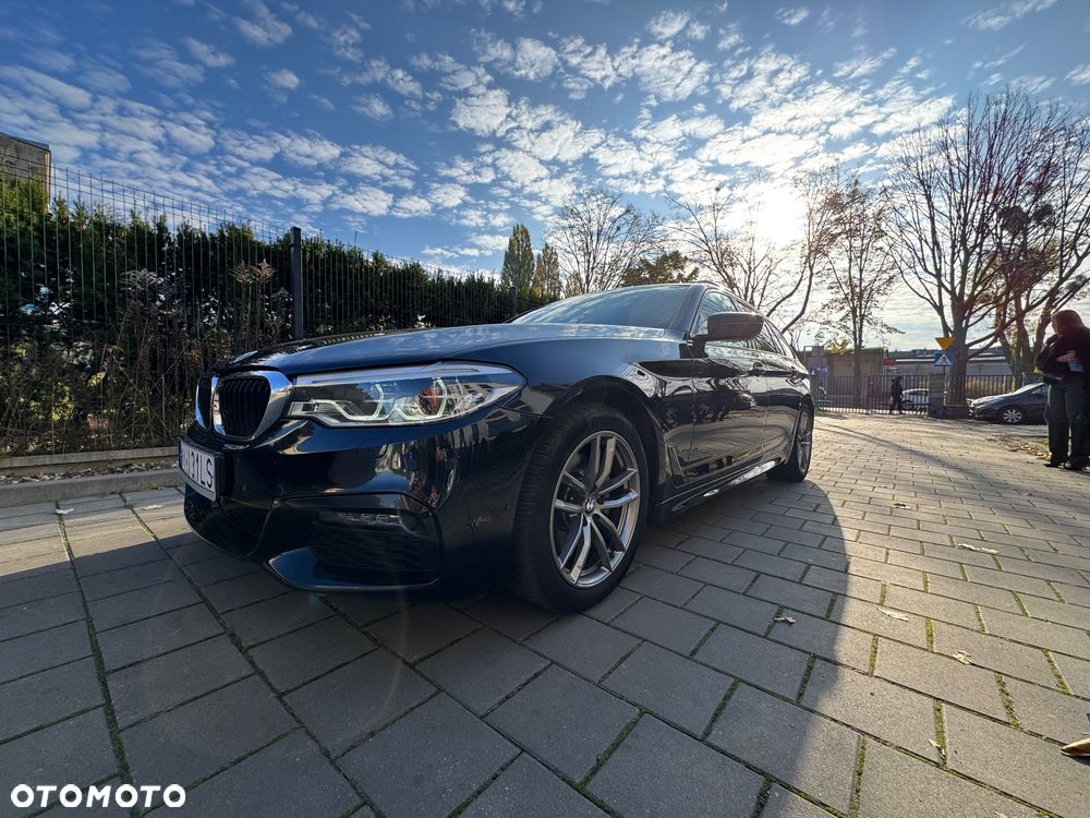 BMW Seria 5 520d xDrive - 2