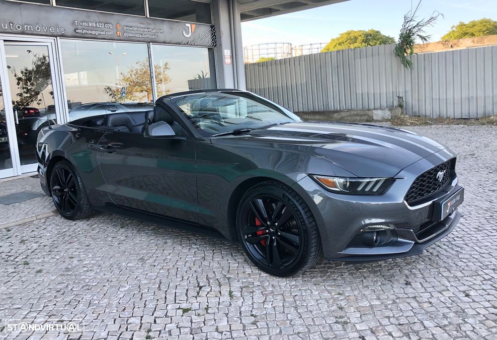 Ford Mustang Cabrio 2.3 Eco Boost - 8