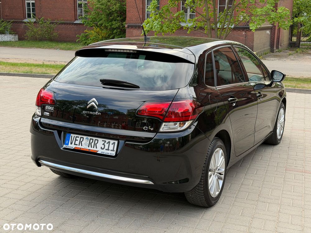 Citroën C4 e-HDi 115 Exclusive - 16