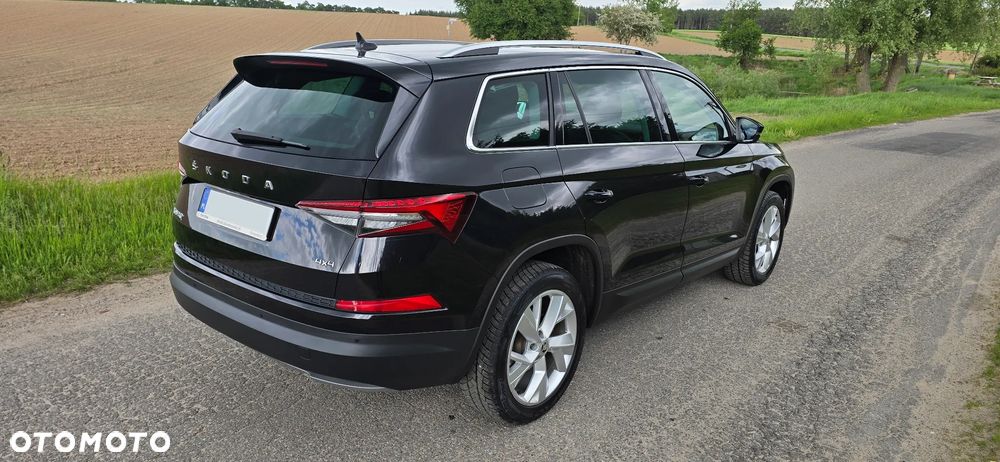Skoda Kodiaq 2.0 TDI 4x4 Sportline DSG - 2