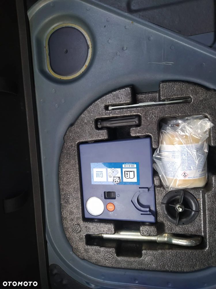 Opel Adam 1.4 Turbo S - 10