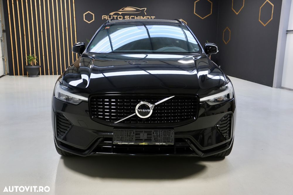 Volvo XC 60 B4 MHEV AWD R-Design - 3