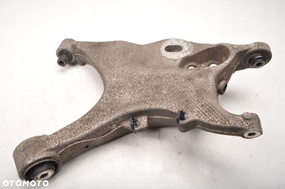 VOLVO S90 V90 V60 II S60 III  WAHACZ LEWY TYŁ  TYLNY  31387209 - 1