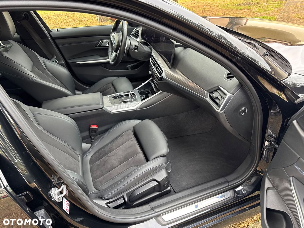 BMW Seria 3 320d xDrive M Sport Sport - 15