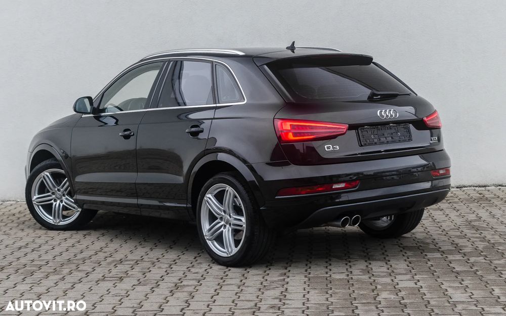 Audi Q3 2.0 TDI Quattro S tronic sport - 4