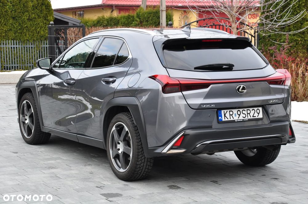 Lexus UX 200 GPF F Sport Design+ 2WD - 12
