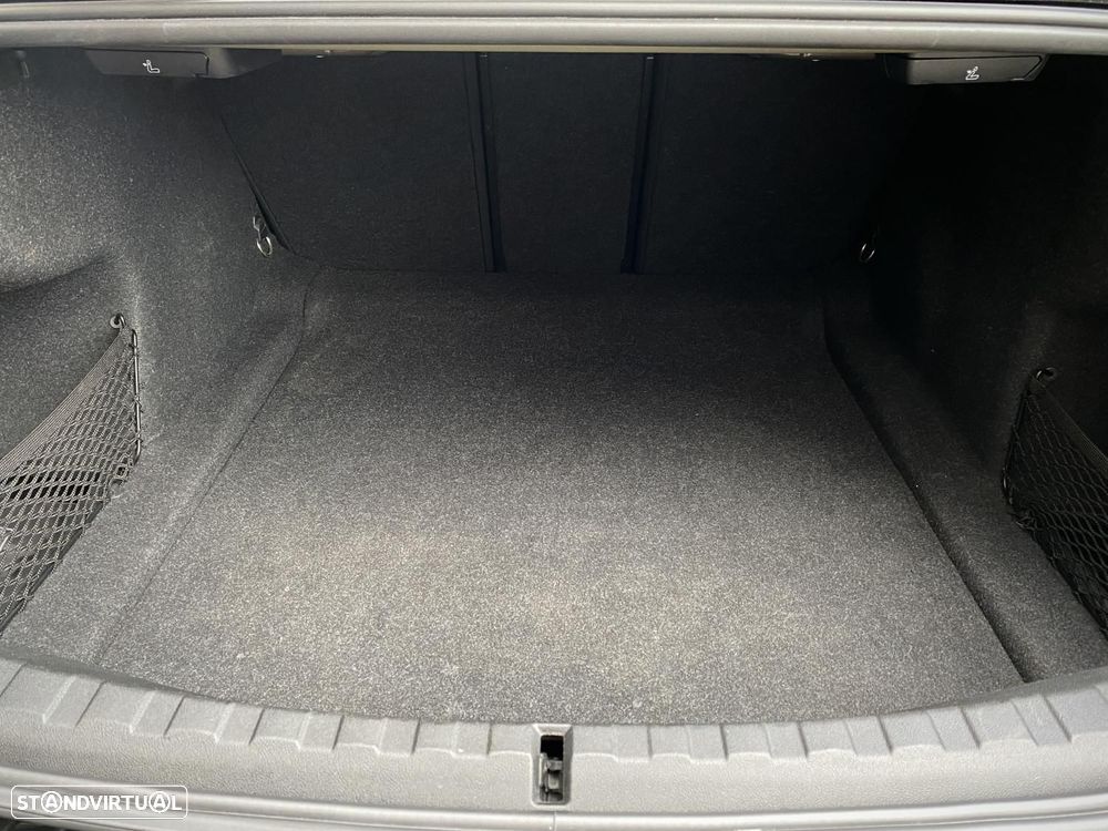 BMW 320 d Pack M Auto - 34