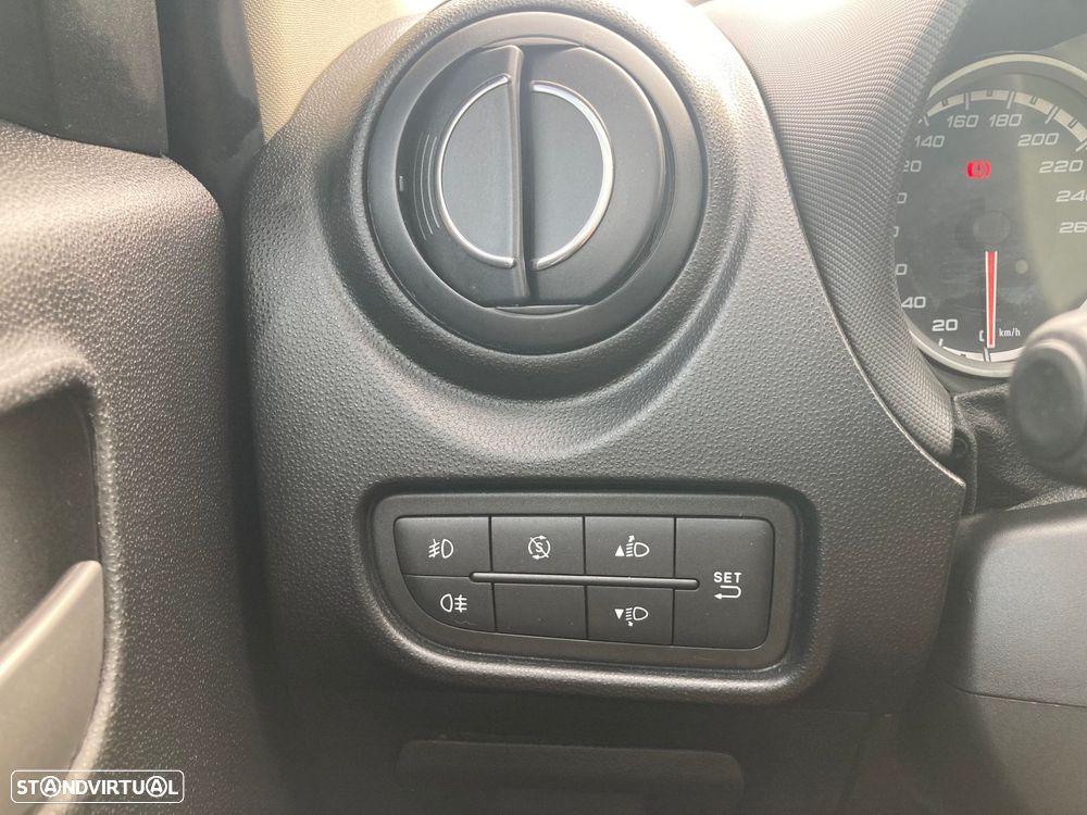 Alfa Romeo MiTo 1.3 JTDM Urban - 23