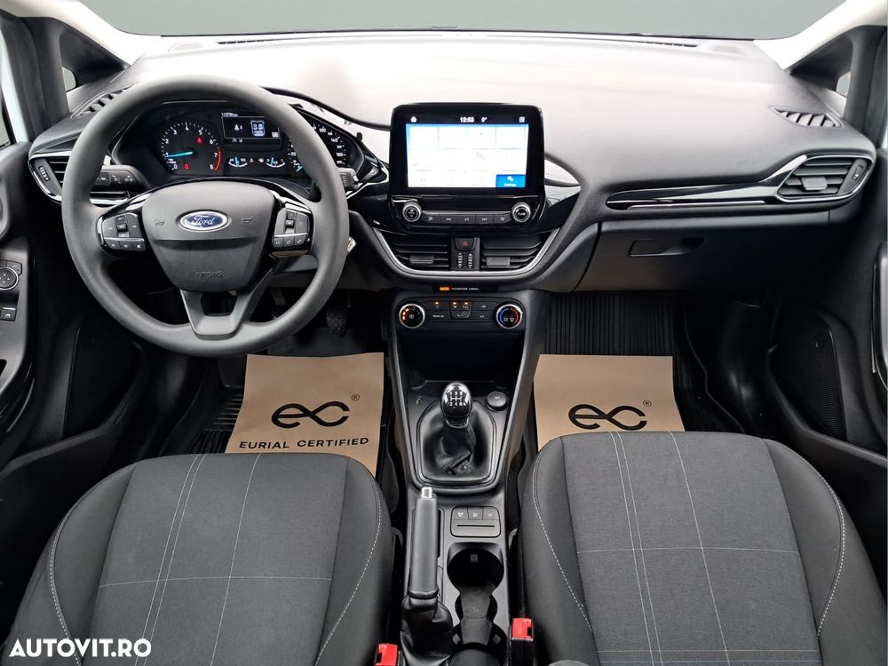 Ford Fiesta 1.1 Trend - 8