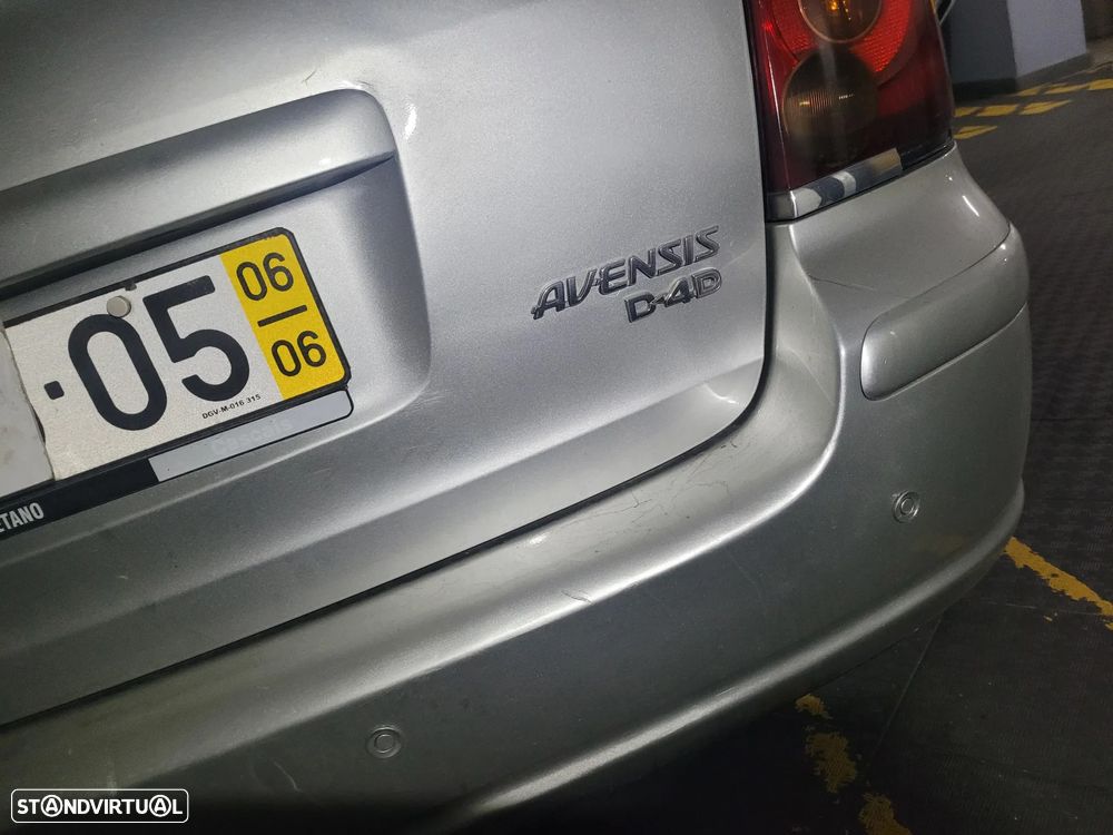 Toyota Avensis SW 2.2 D-4D Sol C/GPS - 18