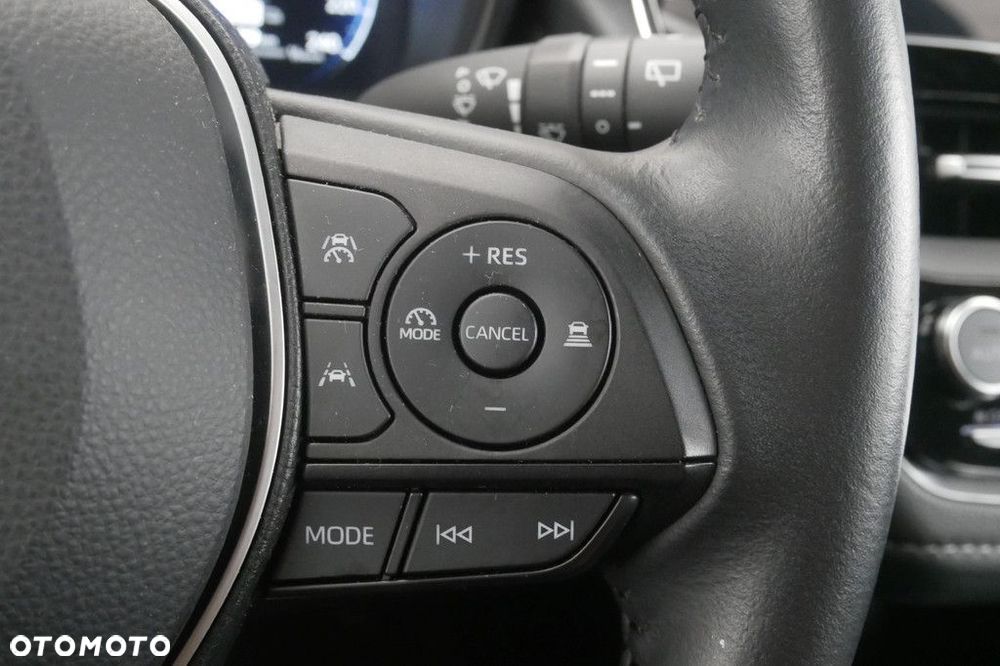 Toyota Corolla 1.8 Hybrid Comfort - 26
