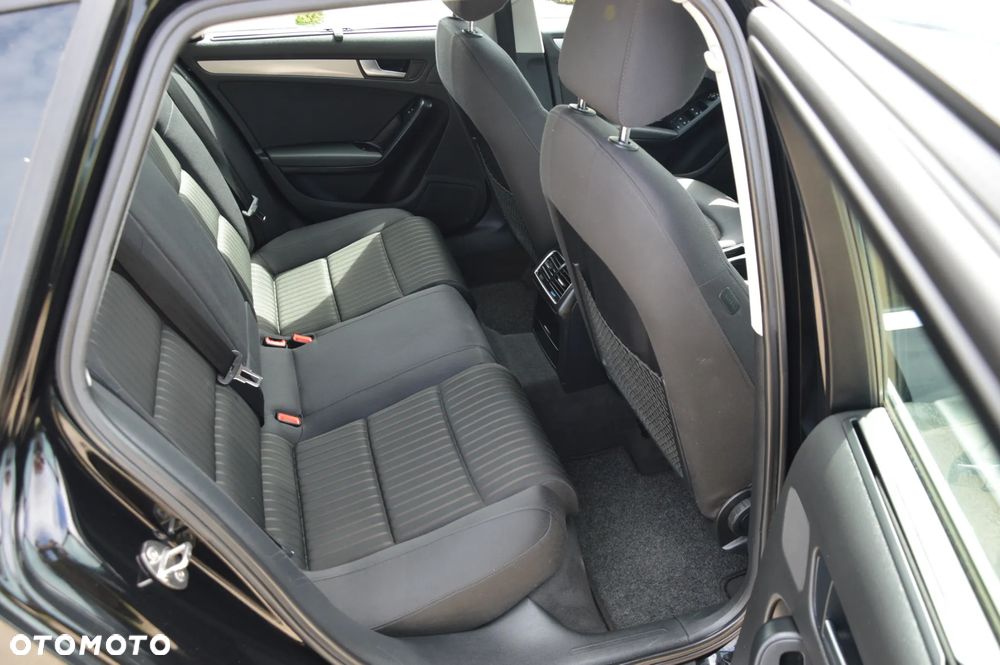 Audi A4 Avant 2.0 TDI - 19