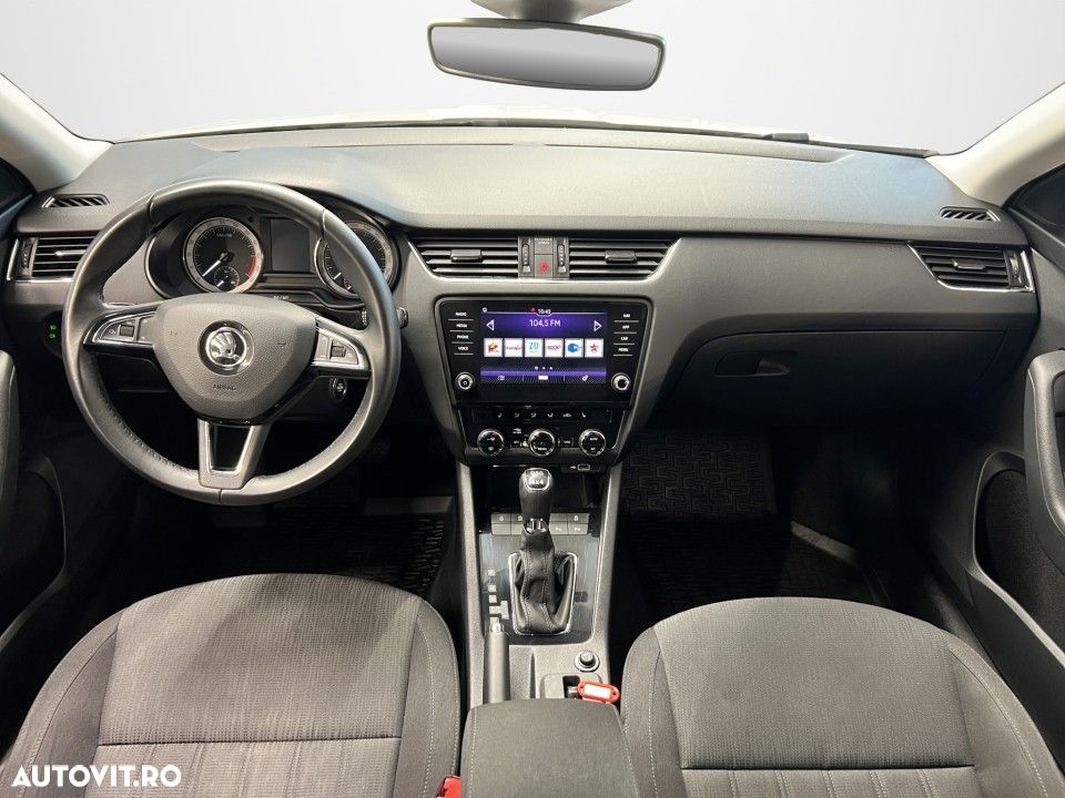 Skoda Octavia 2.0 TDI 4X4 DSG Ambition - 15