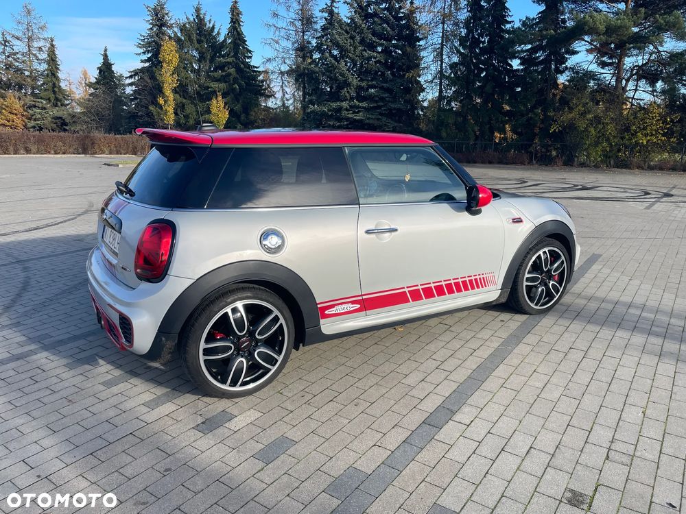 MINI John Cooper Works - 29