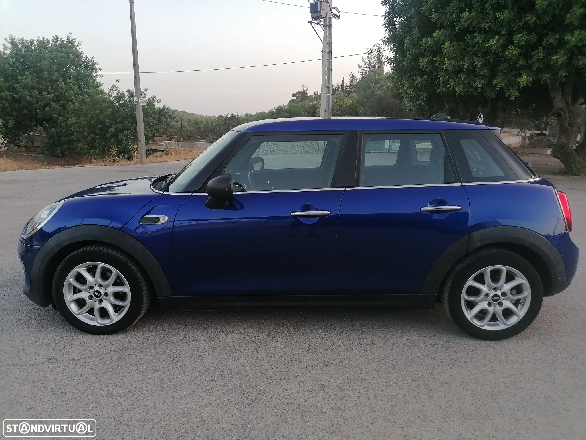 MINI 5 Portas One D - 4