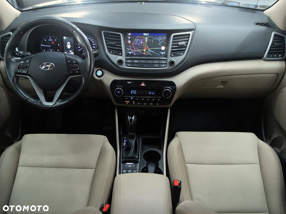 Hyundai Tucson 1.7 CRDI BlueDrive Style 2WD DCT - 6