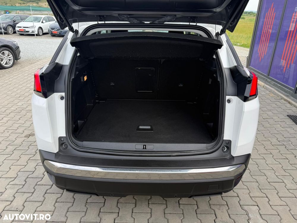 Peugeot 3008 BlueHDi 130 Stop & Start EAT8 Allure Business-Paket - 39