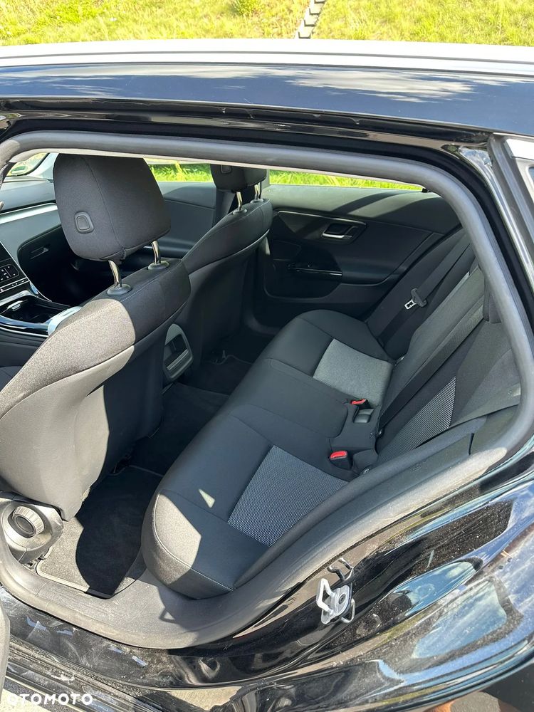 Mercedes-Benz Klasa C 220 d 9G-TRONIC Avantgarde - 13
