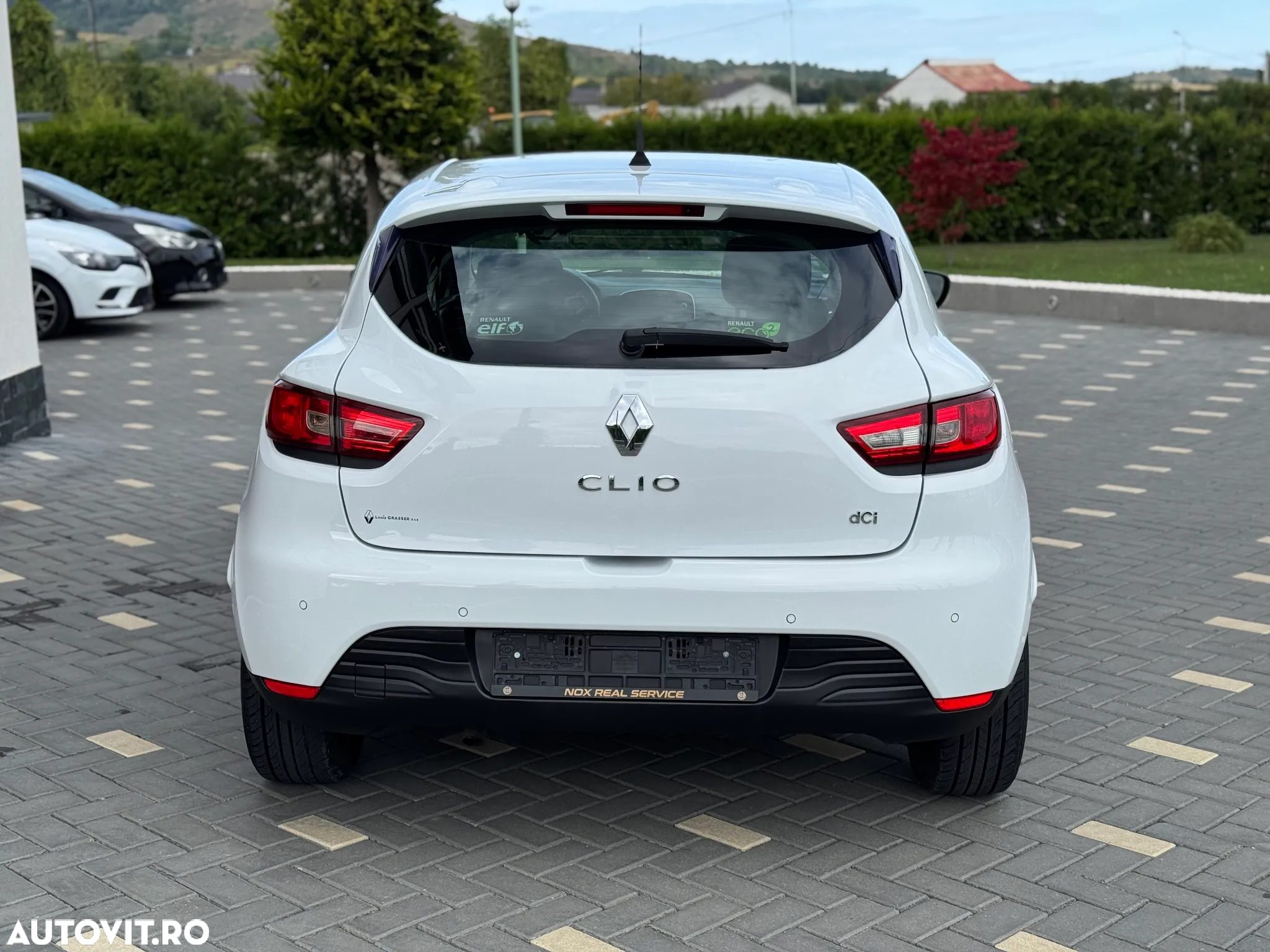 Renault Clio - 9