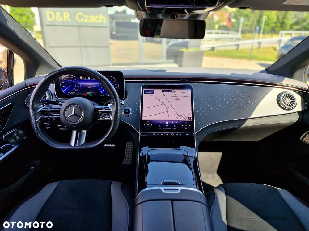 Mercedes-Benz EQE - 11