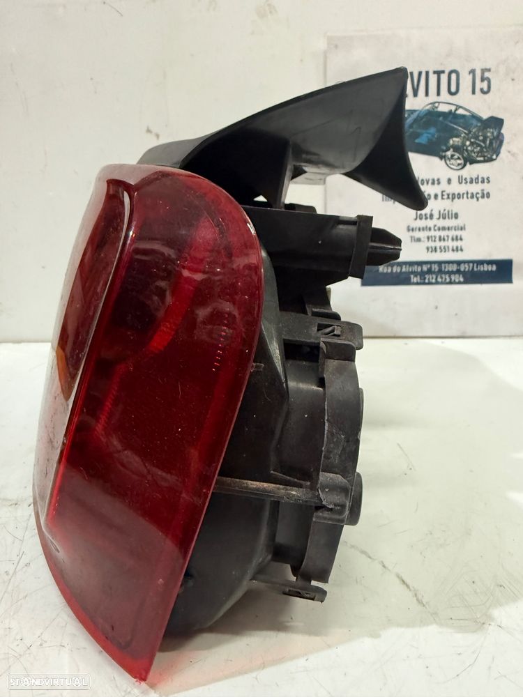 Farolim trás esquerdo Citroen c4 cactus - 3