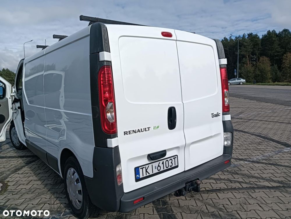Renault Trafic - 17