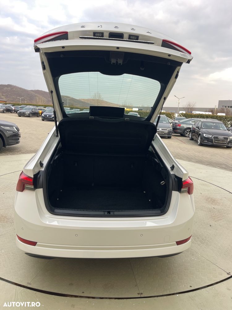 Skoda Octavia 2.0 TDI Ambition - 27