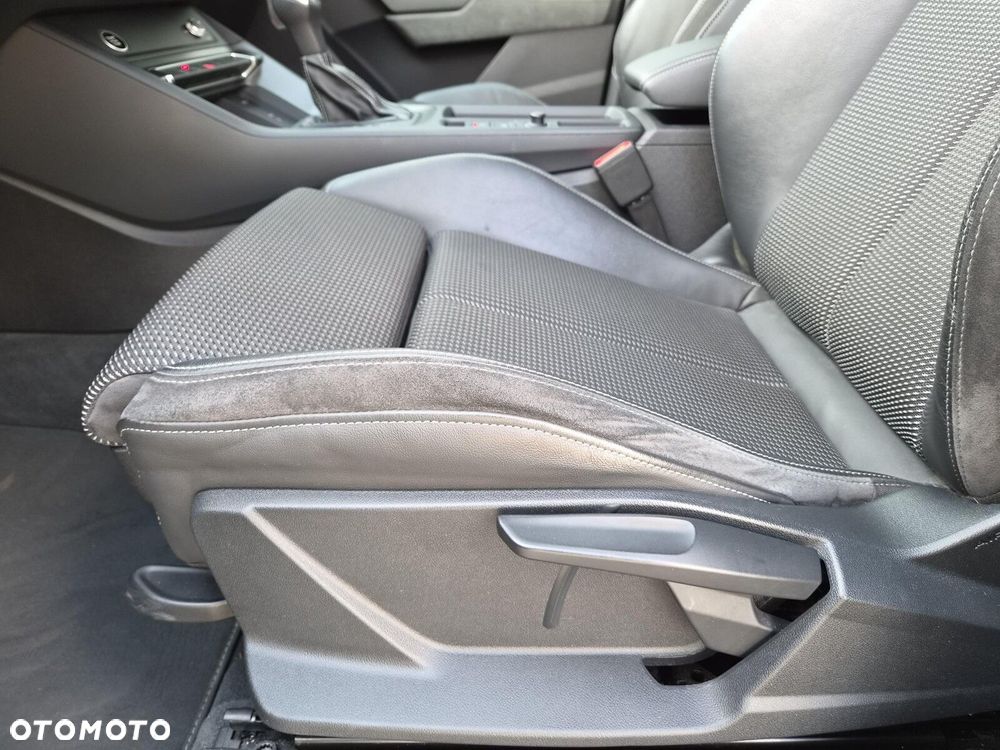 Audi Q3 35 TFSI mHEV S-Line S tronic - 11