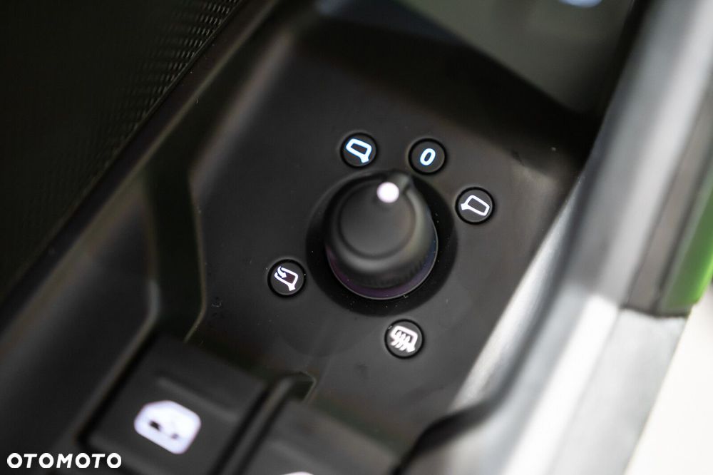 Audi RS3 Limousine - 12