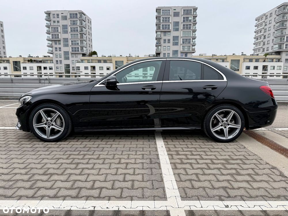 Mercedes-Benz Klasa C 200 4-Matic 9G-TRONIC - 2