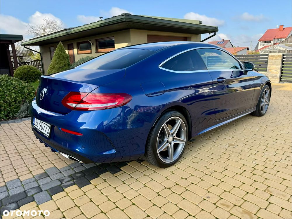 Mercedes-Benz C300 2016 photo 5