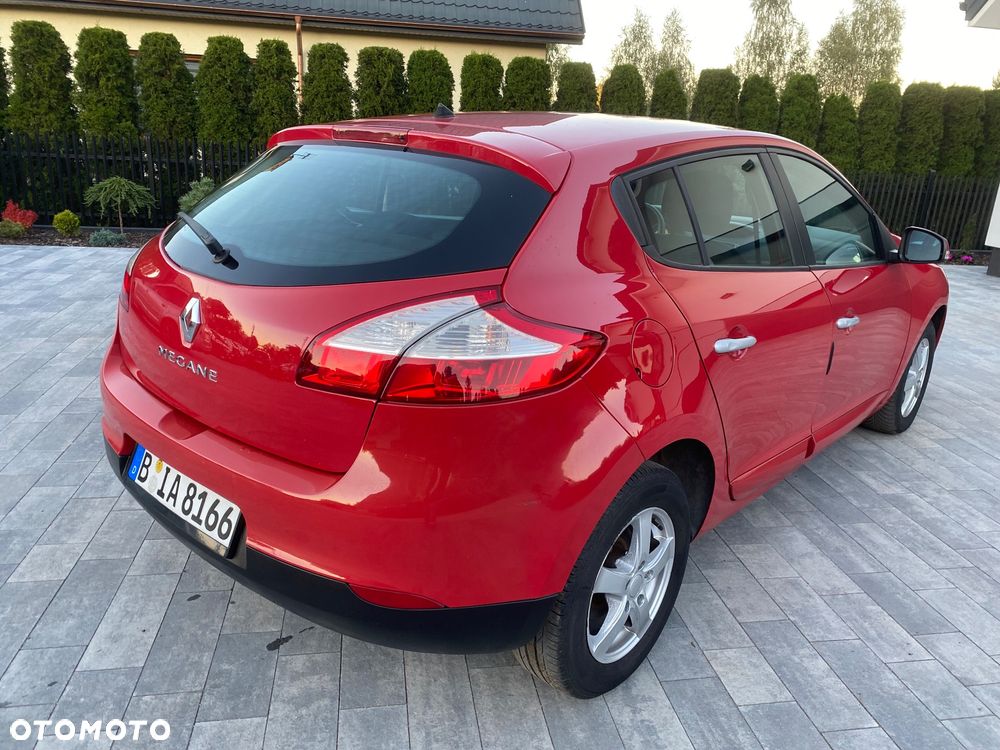 Renault Megane 1.6 16V Authentique - 4