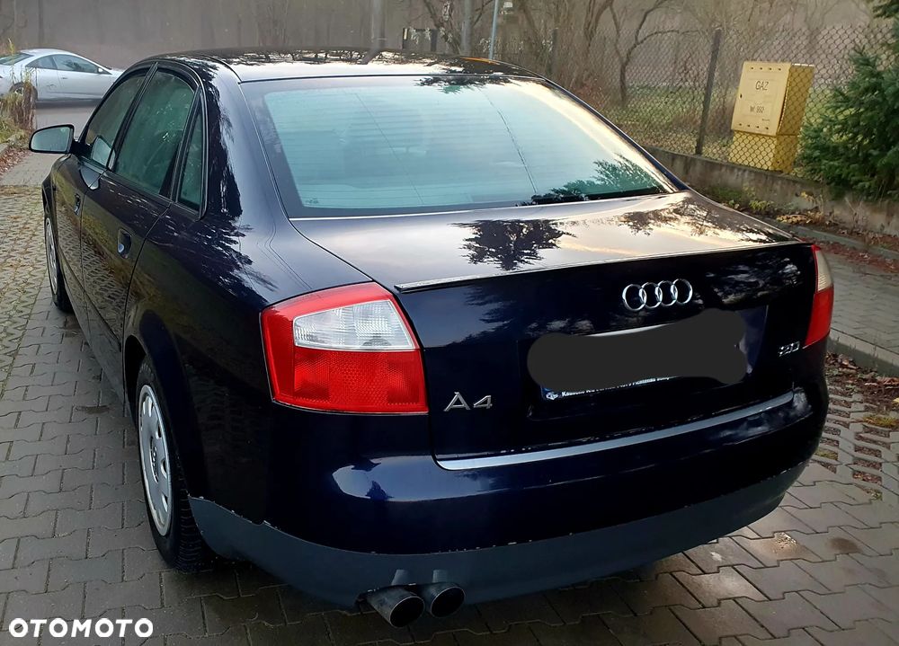 Audi A4 Limousine 2 - 12