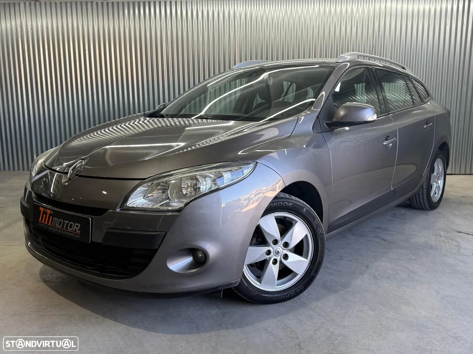 Renault Mégane Sport Tourer 1.5 dCi Dynamique - 1